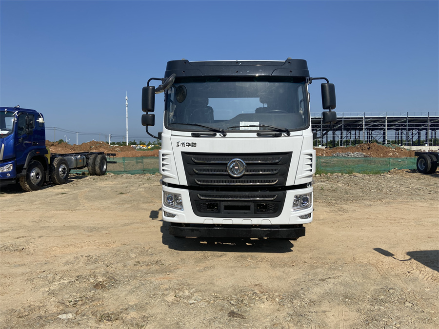 東風華神F5（3950，玉柴200）國六 內飾照片圖